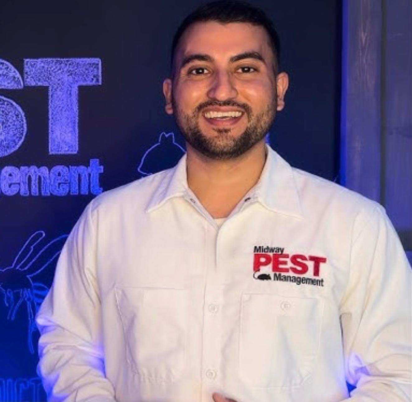 Luis Gonzalez - Owner of Midway Pest Management